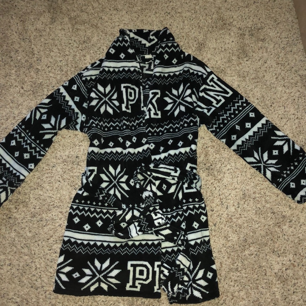 Victoria’s Secret PINK Bathrobe